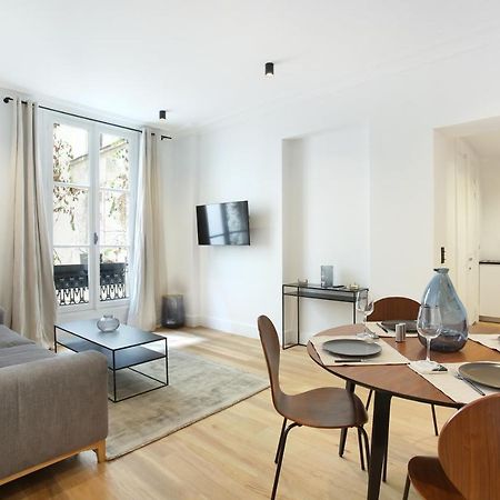 Apartment Palais Royal By Studio Prestige Париж Экстерьер фото